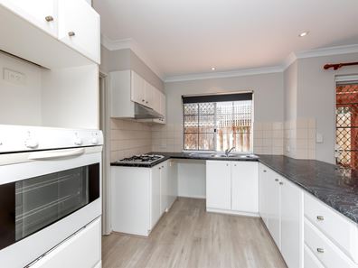 4/15 Teague Street, Burswood WA 6100