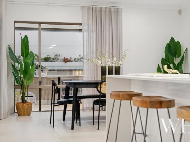 49 Breaksea Drive, North Coogee WA 6163