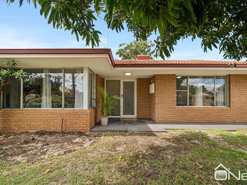 35 Dumsday Drive, Forrestdale