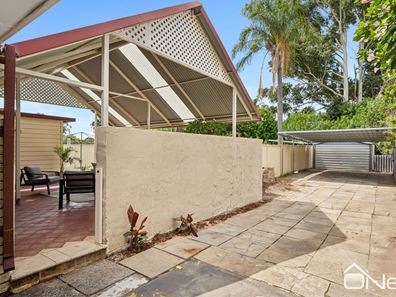 35 Dumsday Drive, Forrestdale WA 6112