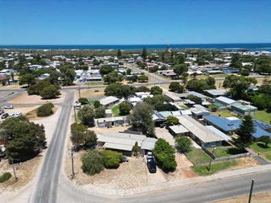 86 Cockram Street, Lancelin WA 6044