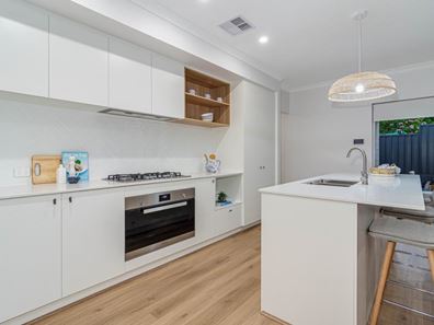 8 Cordroy Way, Hamersley WA 6022