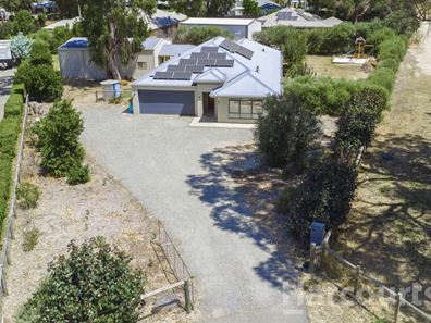 31 Ayrton Court, Golden Bay WA 6174