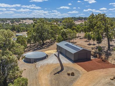 132 Wisteria Way, Chittering WA 6084