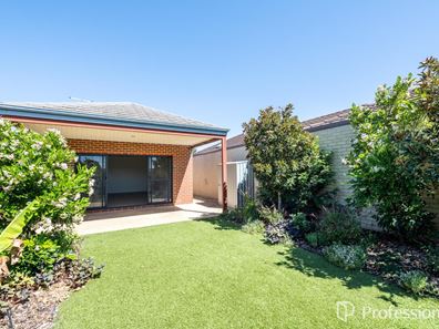 10/1 Tolj Loop, Aveley WA 6069