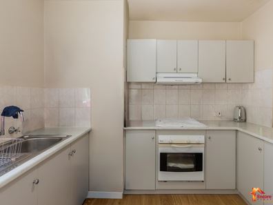 8/13 Dowling Place, Orelia WA 6167