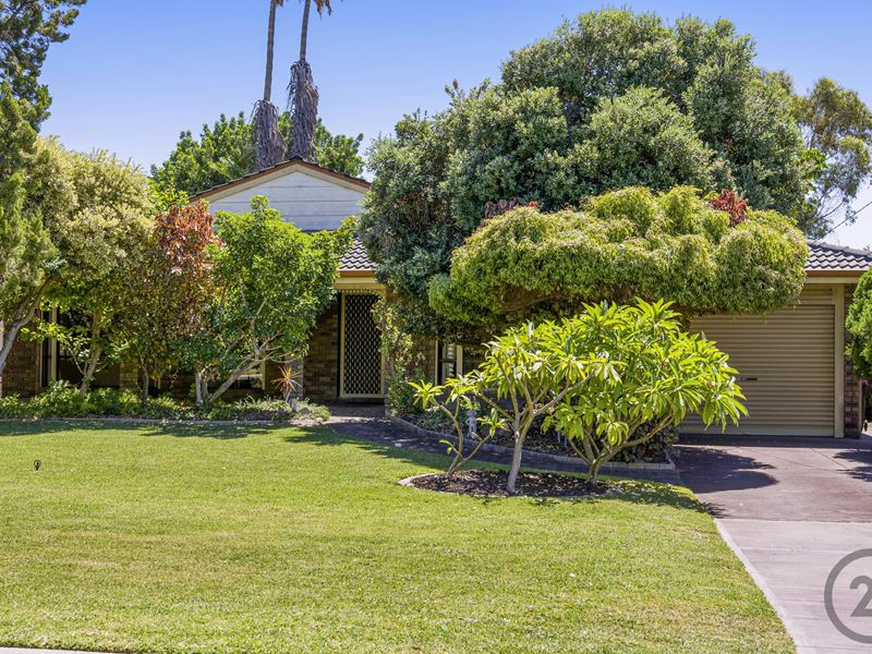 13 Korong Road, Golden Bay