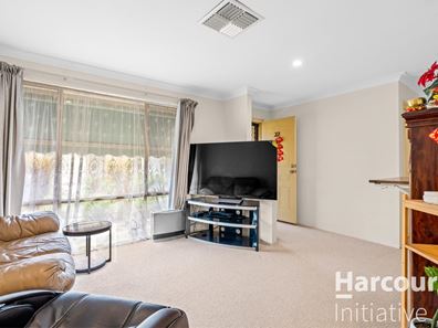 22/28 Marangaroo Drive, Marangaroo WA 6064