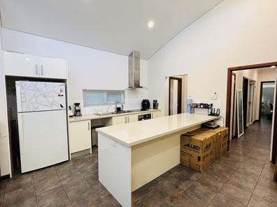30 Winyama Road, Baynton WA 6714