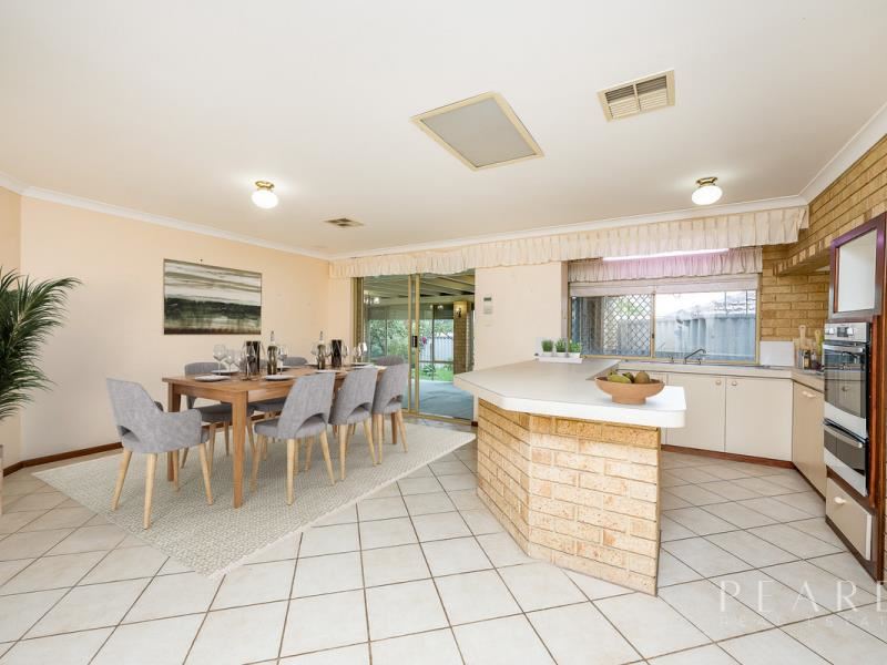 4A Dorchester Court, Mullaloo WA 6027