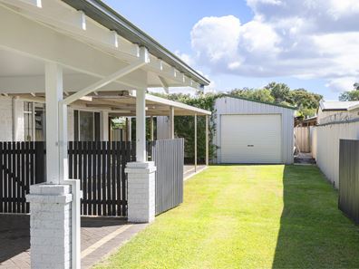 11 Cloisters Cove, West Busselton WA 6280
