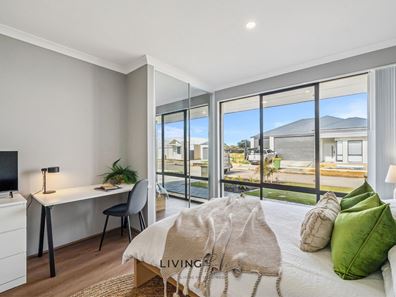 Room/1  21 Tortorici Way, Yangebup WA 6164