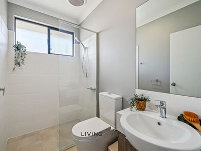 Room/1  21 Tortorici Way, Yangebup WA 6164
