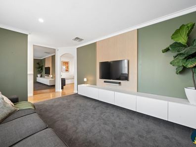 14 Iris Place, Yangebup WA 6164