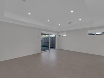 77 Lazenby Drive, Byford WA 6122