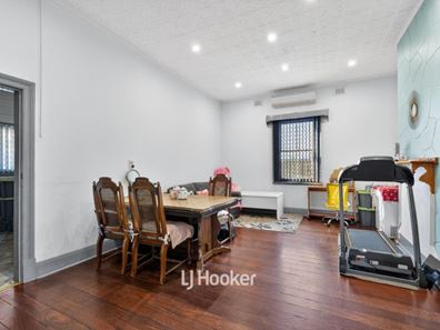 102 Beach Road, Bunbury WA 6230