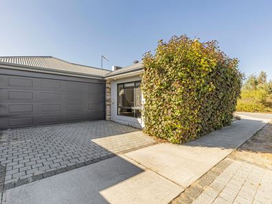 17 Olivina Parkway, Dayton WA 6055