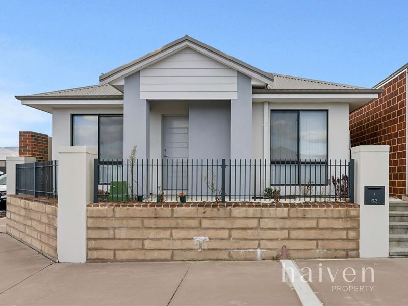 92 Mangles Drive, Ellenbrook WA 6069