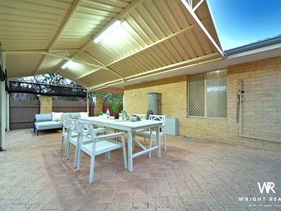 54 Fleetwood Circuit, Woodvale WA 6026