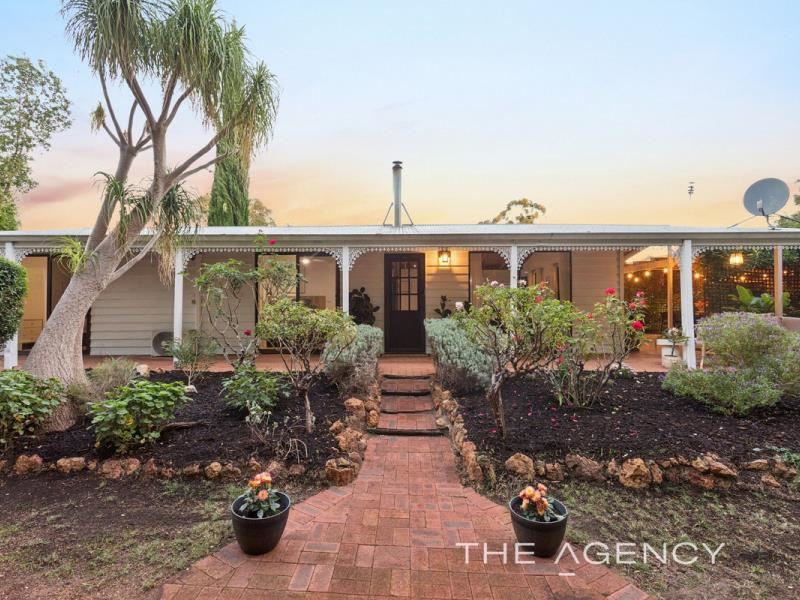 15 Birch Place, Stoneville