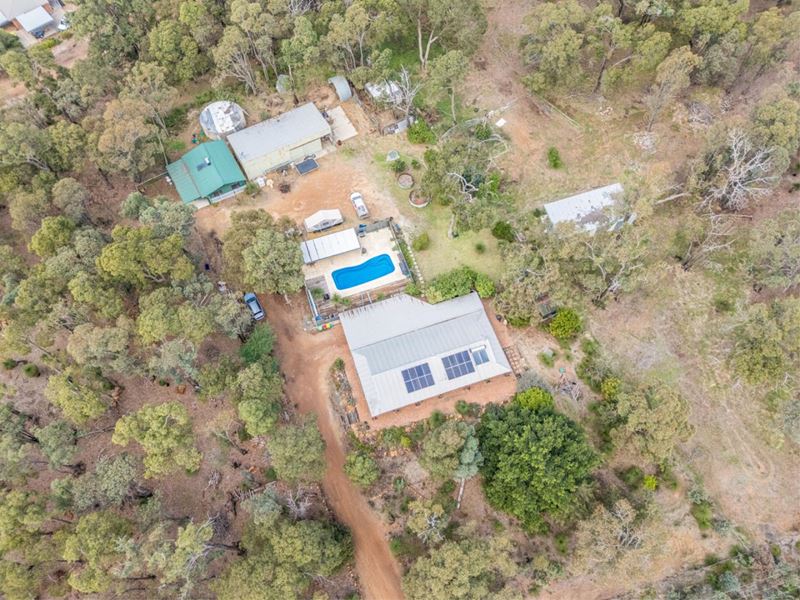 160 Bambrook Street, Sawyers Valley WA 6074