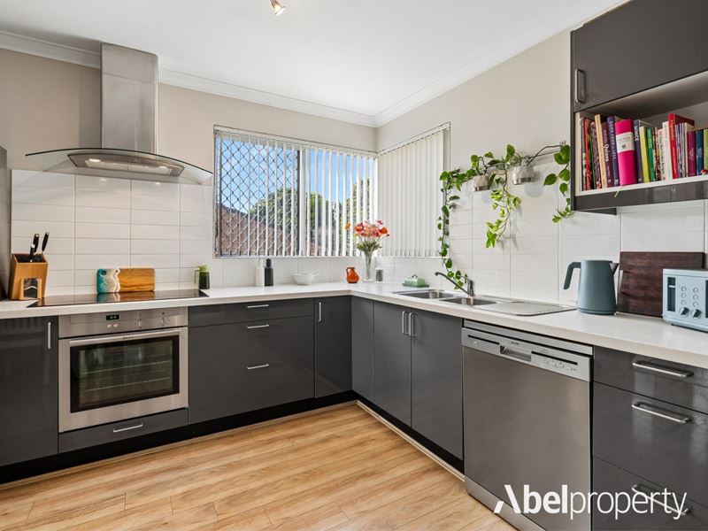 7/4 Lee Place, Noranda WA 6062
