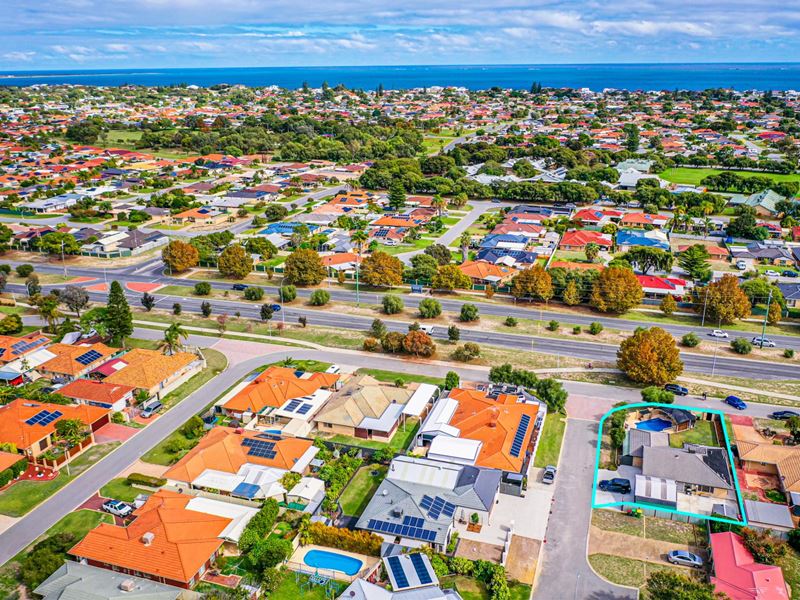 14 Prevelly Circle, Waikiki WA 6169