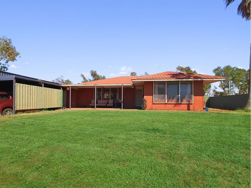 16 Stirling Crescent, Dampier WA 6713