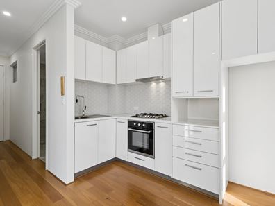 21a Champion Crescent, Floreat WA 6014