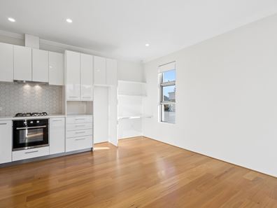 21a Champion Crescent, Floreat WA 6014