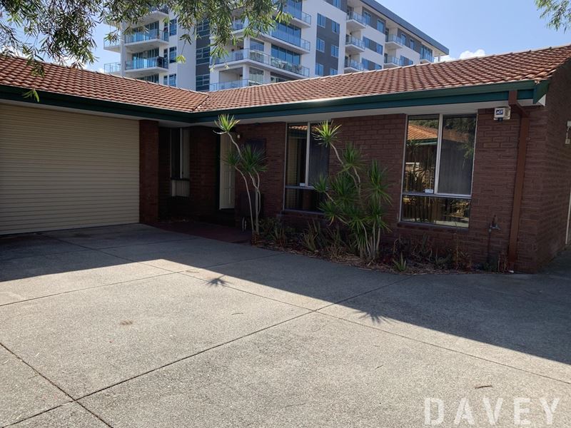 3/248 West Coast Highway, Scarborough WA 6019