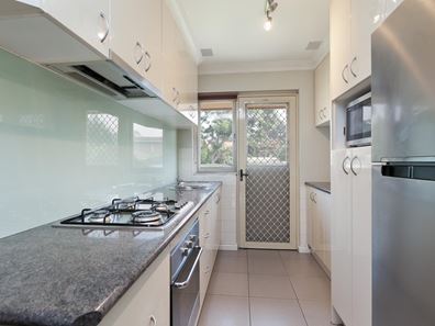 15/447 Canning Highway, Como WA 6152