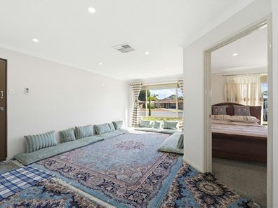 8 Meek Court, Gosnells WA 6110