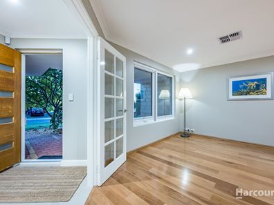 37 Glomach Circuit, Kinross WA 6028