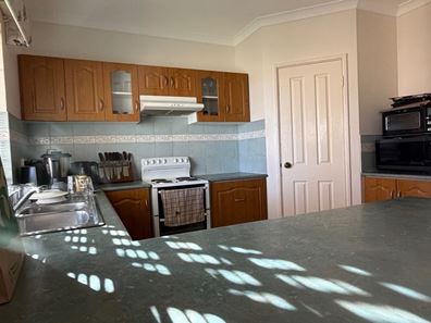 41 Seahorse Loop, Port Denison WA 6525