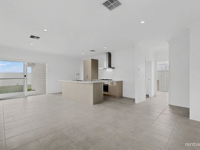 111 Commander Dr, Alkimos WA 6038