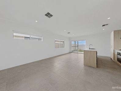 111 Commander Dr, Alkimos WA 6038