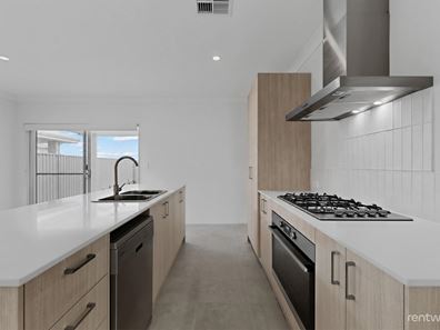 111 Commander Dr, Alkimos WA 6038
