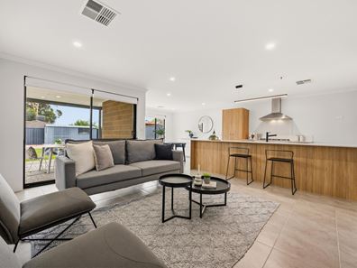 4A Brabant  Way, Hamersley WA 6022