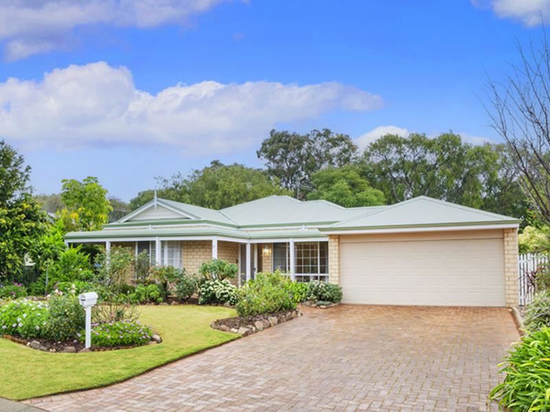 15 Canon Retreat, West Busselton WA 6280