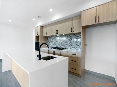 40 Gladstone Avenue, Henley Brook WA 6055