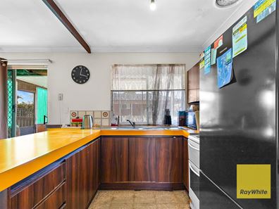 52 Crandon Street, Gosnells WA 6110