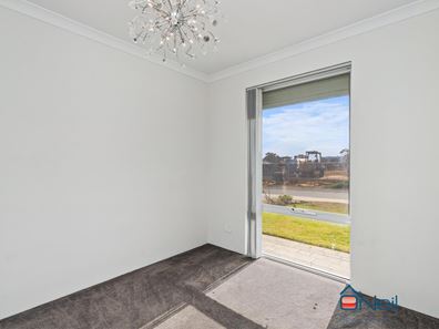 61 Ashworth Way, Brookdale WA 6112