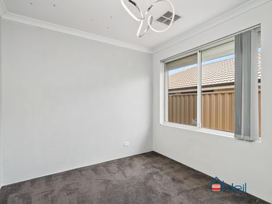 61 Ashworth Way, Brookdale WA 6112