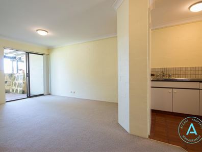 2/19 Delamere Avenue, South Perth WA 6151