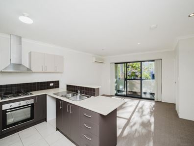 6/22 Grand Boulevard, Joondalup WA 6027