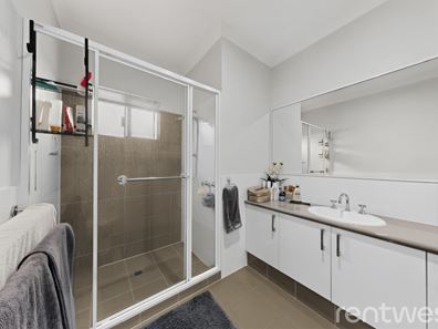116 Mornington Crescent, Wandi WA 6167