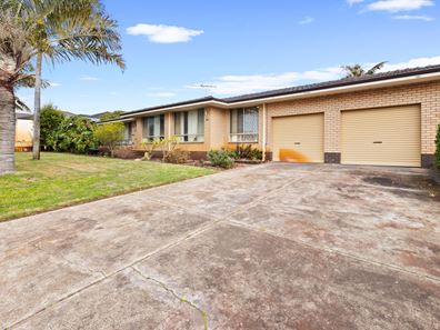 34 Evandale Road, Darch WA 6065