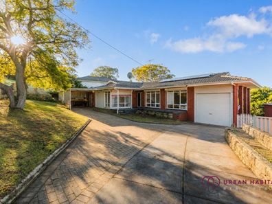 4 Dowling Place, Orelia WA 6167