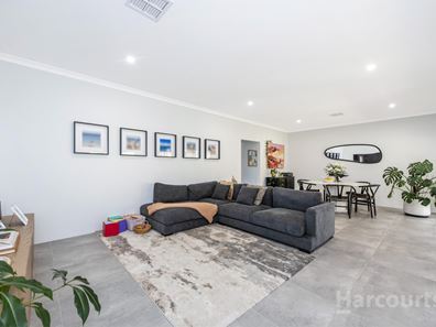 12 Wickepin Parade, Dawesville WA 6211